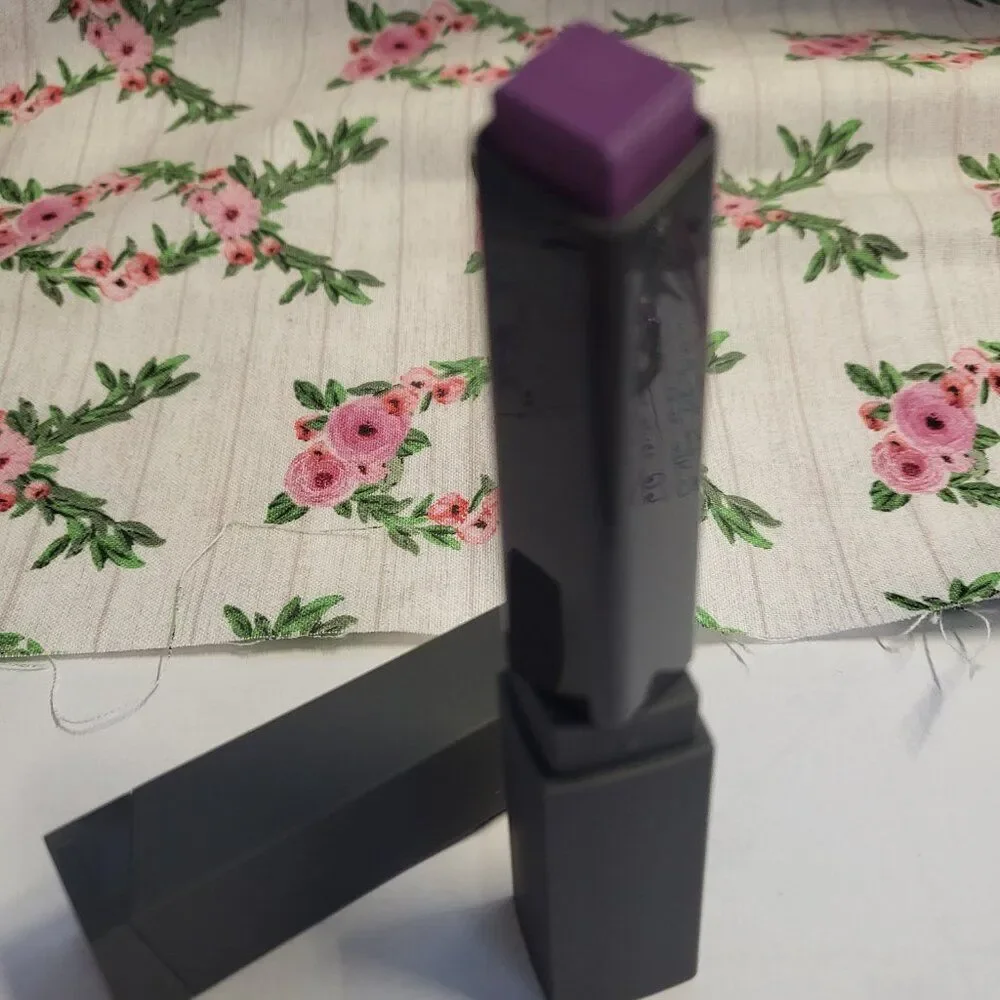 Lique Lipstick Fierce